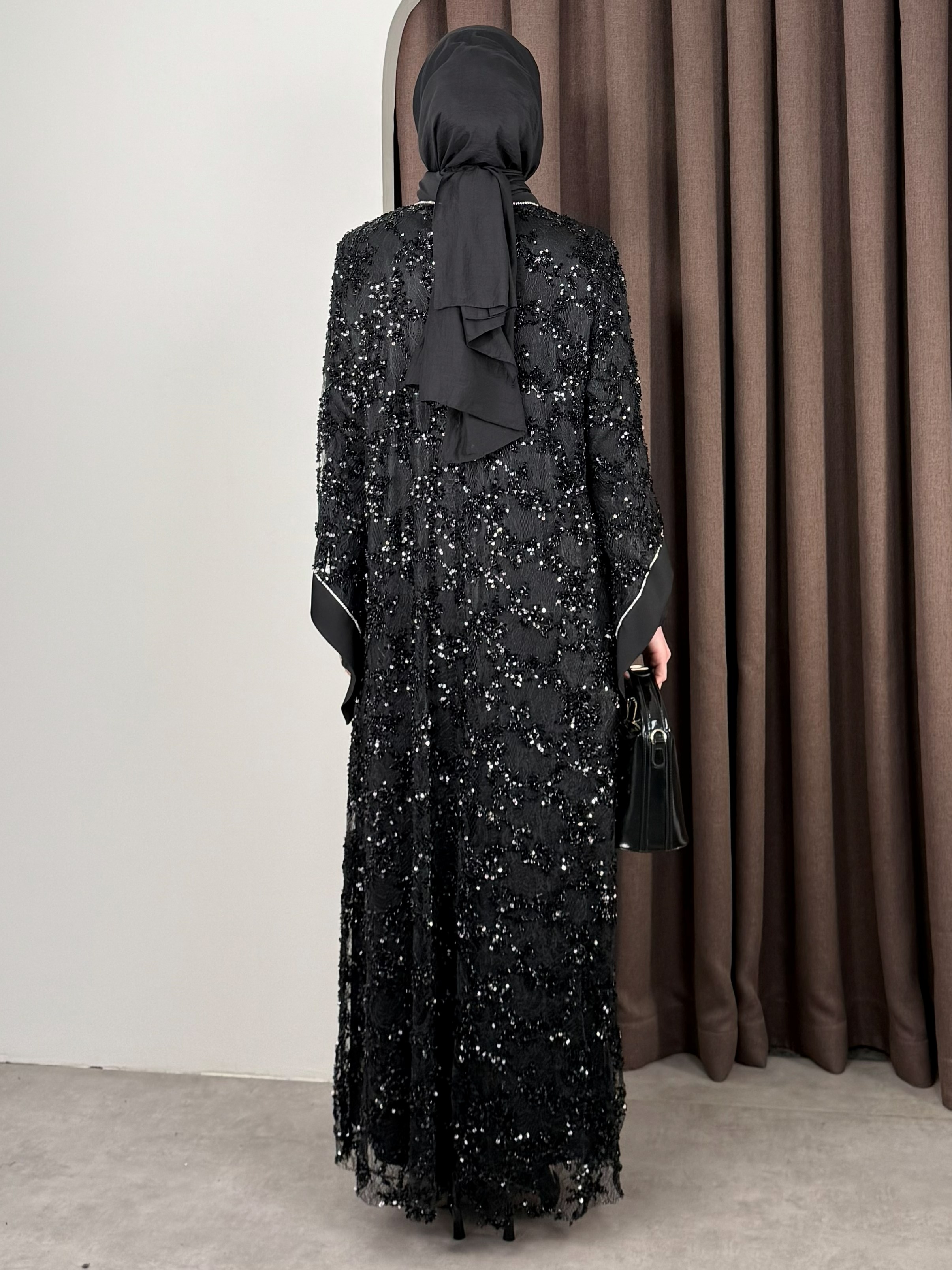 PAYET DETAY ABAYA SİYAH - Resim 4