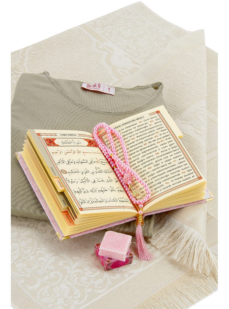 Pratik Başörtülü Tek Parça Namaz Elbisesi ve Seccade Seti Pembe Pembe - Resim 4