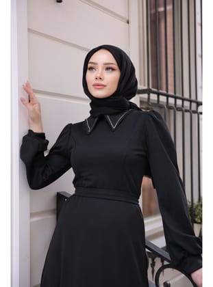 4447 - Taşlı Tesettür Elbise Si̇yah-K9