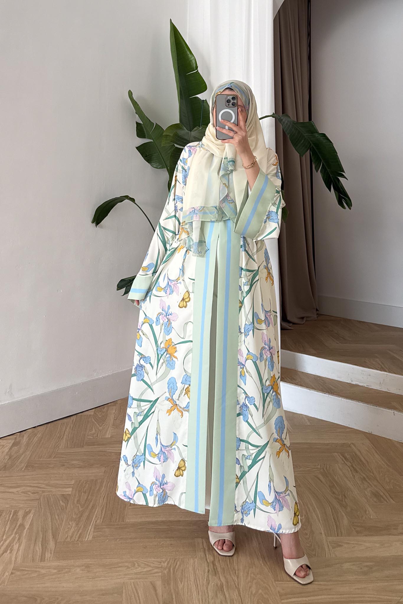 Desenli Abaya Mint