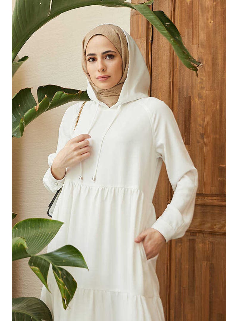 6531-Krep Kapşonlu Reglan Kollu Elbise Beyaz - Resim 3