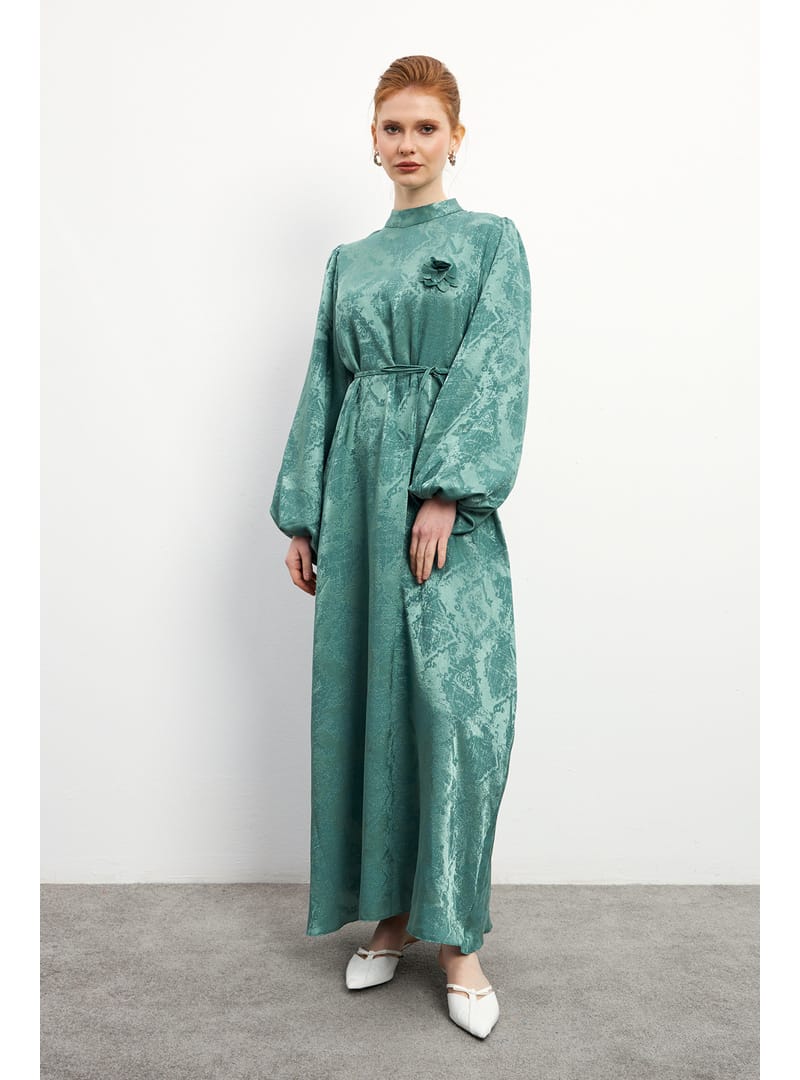 Gül Detaylı Jakar Elbise - Mint - Resim 2