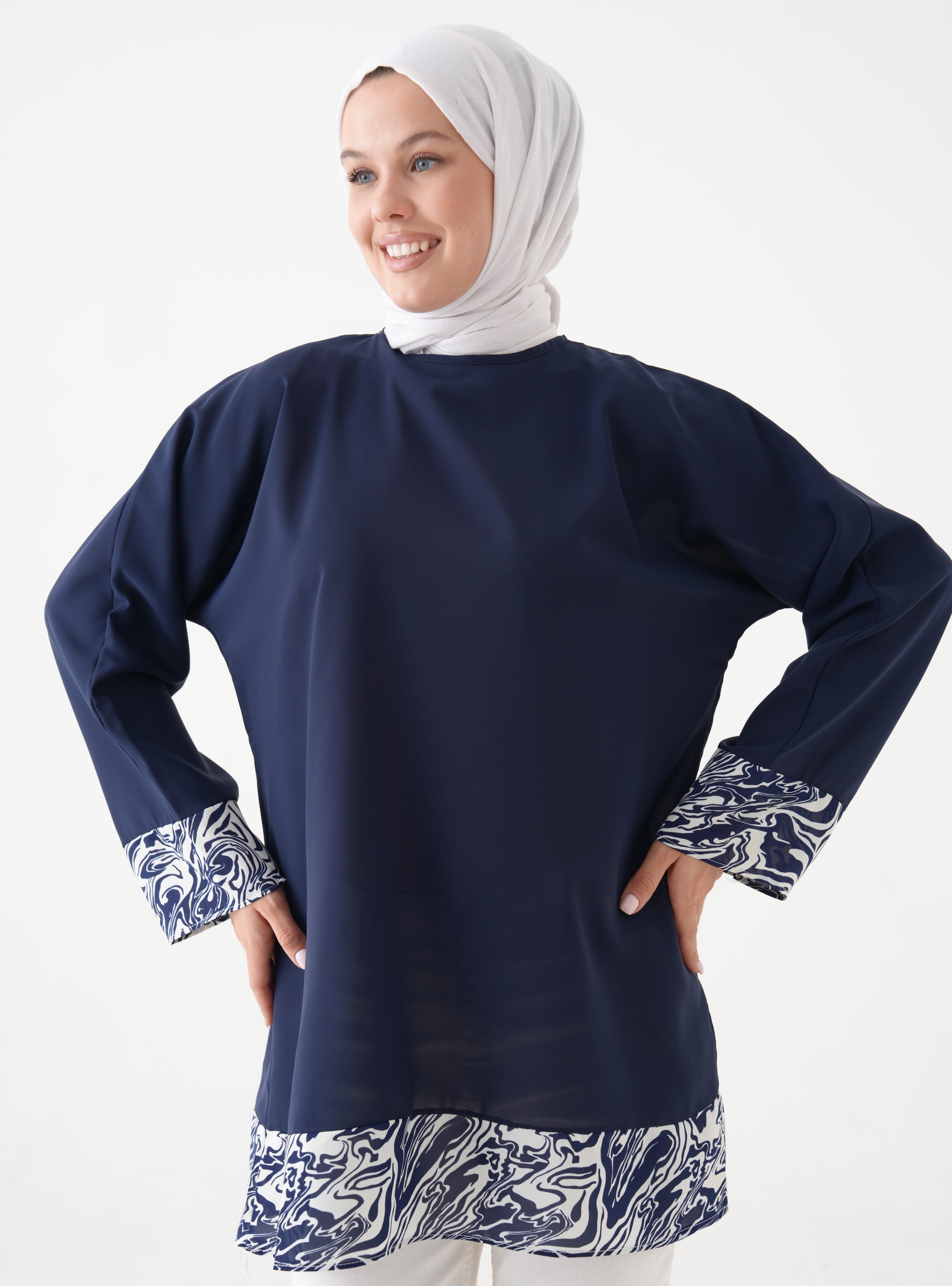 Bisiklet Yaka Garnili Tunik - Lacivert - Filizzade - Resim 2