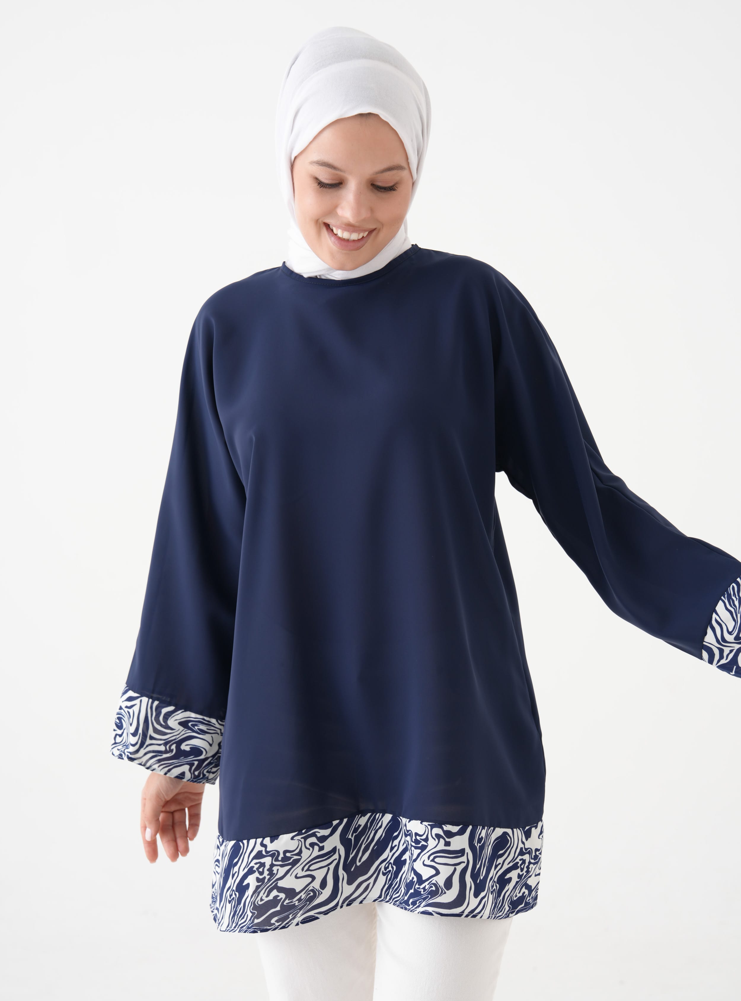Bisiklet Yaka Garnili Tunik - Lacivert - Filizzade - Resim 3