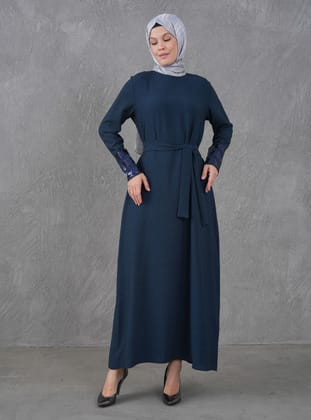 Melanjlı Kumaş Manşet Payet Garnili Elbise - Lacivert - Filizzade