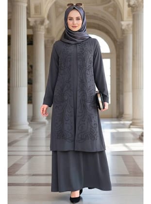 Boncuk İşlemeli Füme Tesettür Abaya 29121FU