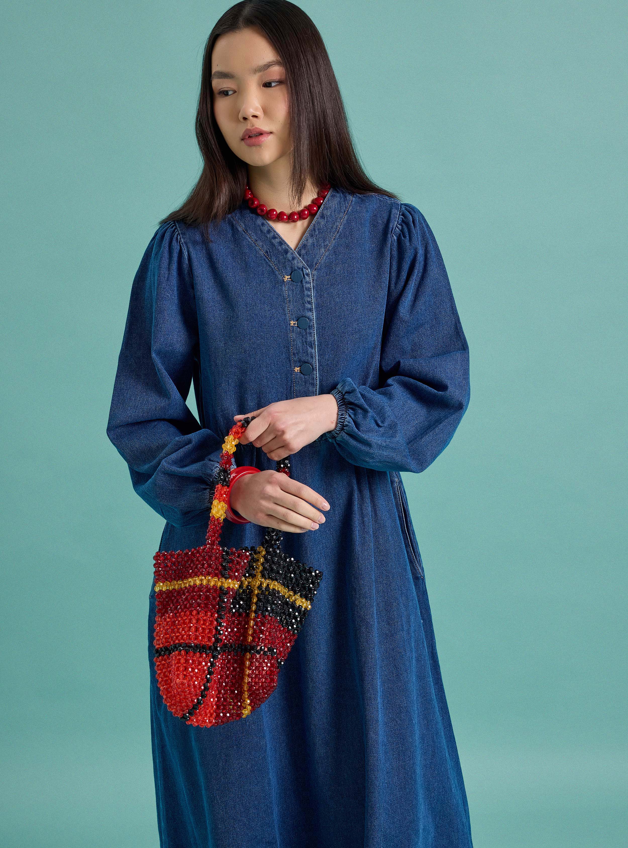V Yakalı Denim Tesettür Elbise - Açık Lacivert - Benin - Resim 3