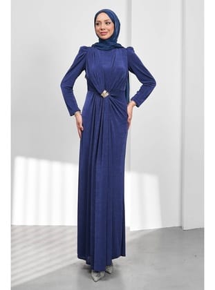 Saks Mavi Önü Drapeli Tokalı Abiye