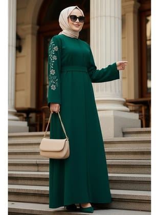 Kolları Nakış İşlemeli Yeşil Tesettür Abaya Elbise 60013Y