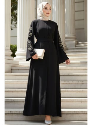 Kolları Nakış İşlemeli Siyah Tesettür Abaya Elbise 60013S
