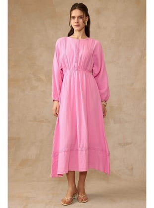 Şerit Detaylı Beli Lastikli Müslin Elbise PEMBE 9453-E