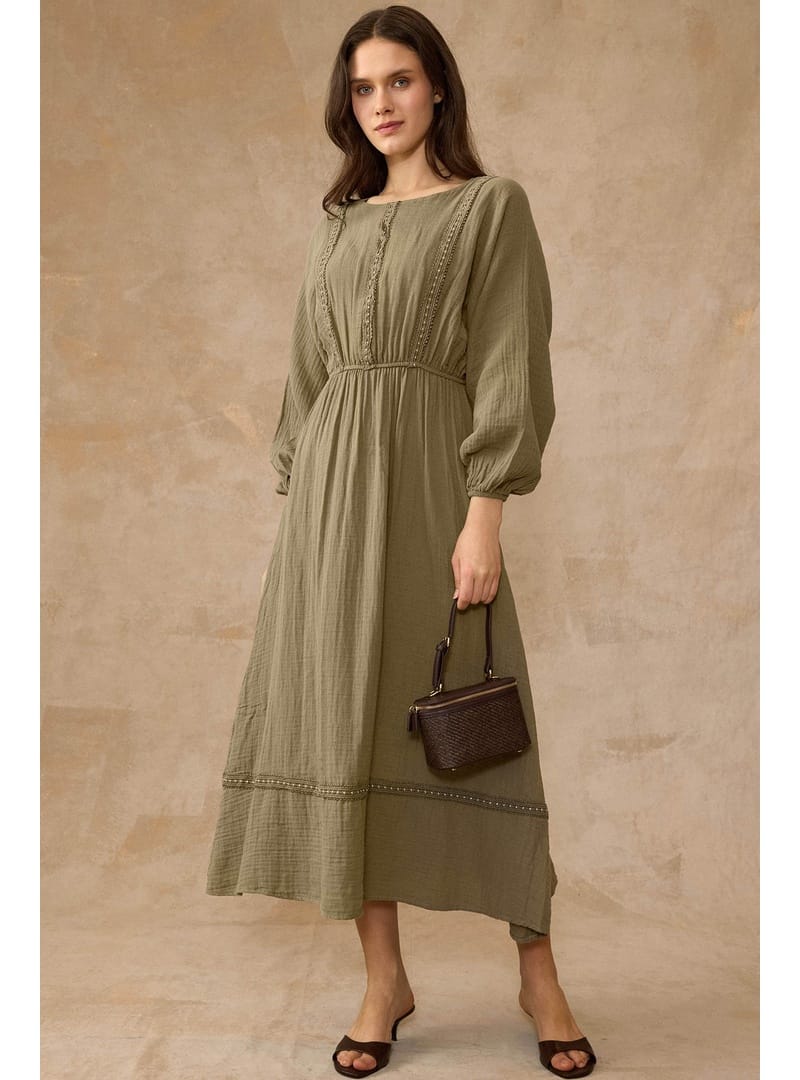 Şerit Detaylı Beli Lastikli Müslin Elbise HAKİ 9453-E - Resim 2