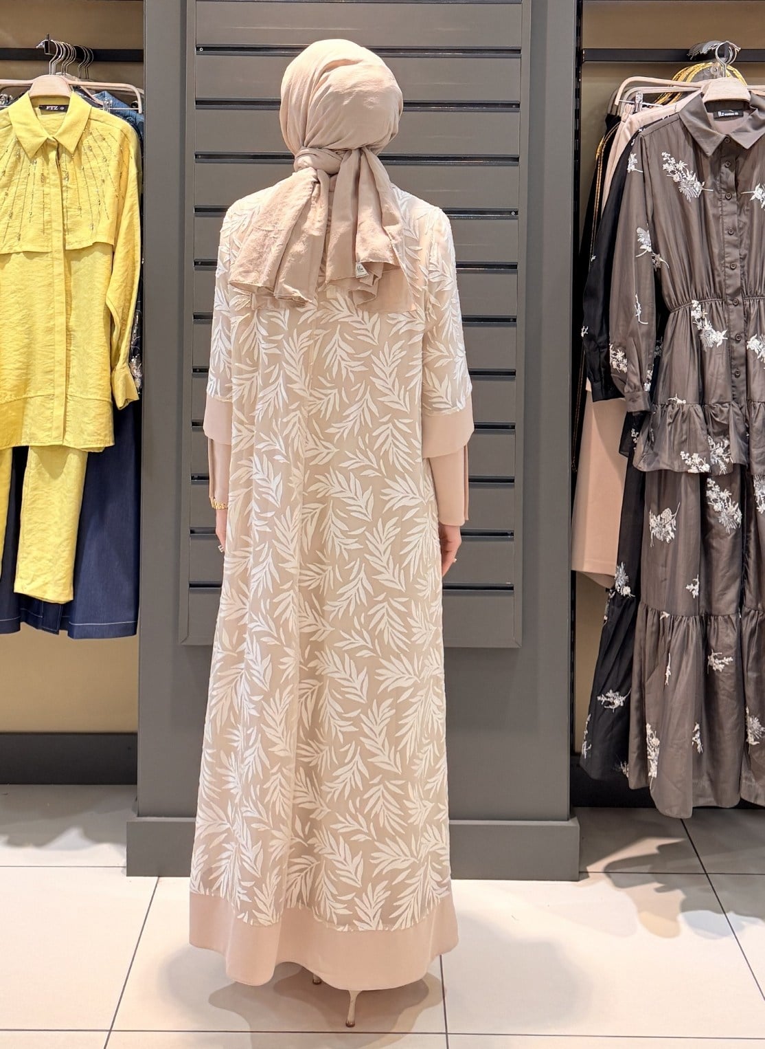 DESENLİ ABAYA TAKIM BEJ - Resim 3