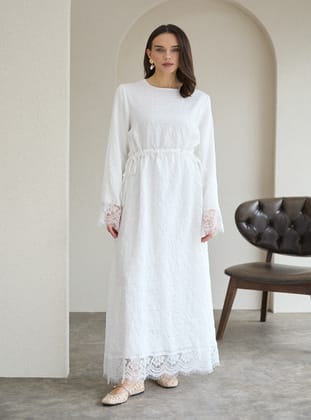 Pullu Dantelli Elbise 32-2865 BEYAZ