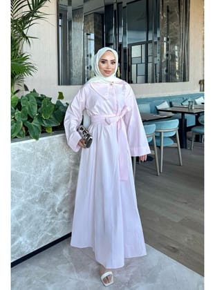 Pembe Yaka Detaylı Poplin Elbise