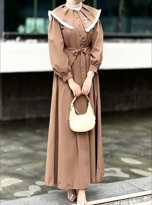 4487 - Yakalı Tesettür Elbise Camel-J4
