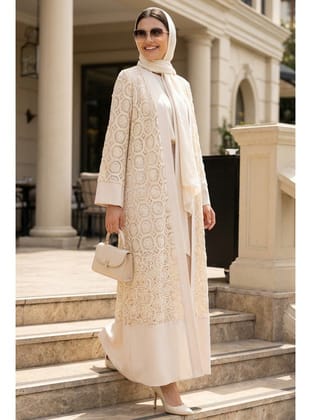 Güpür Dantel Detaylı Bej Tesettür Abaya 63212BEJ
