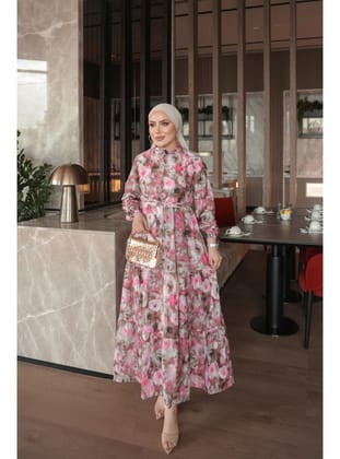Pembe Yarım Düğmeli Kol Lastikli Eteği Katlı Elbise